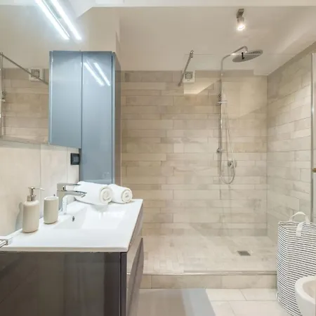 Style And Comfort In The Heart Of The Διαμέρισμα *