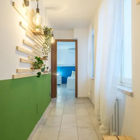 Style And Comfort In The Heart Of The *