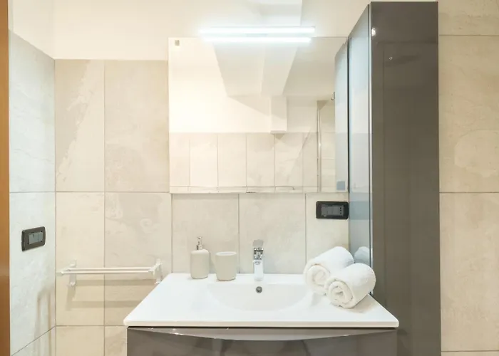 Style And Comfort In The Heart Of The *