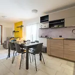 Style And Comfort In The Heart Of The 아파트 *