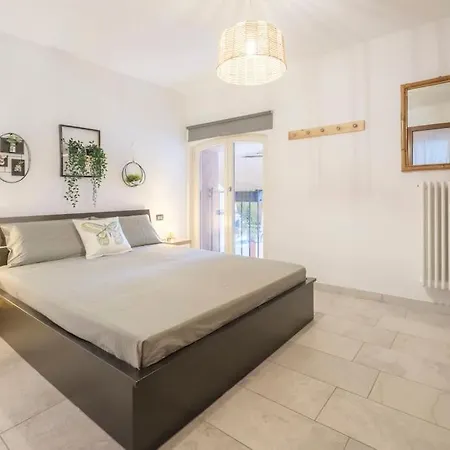 Style And Comfort In The Heart Of The