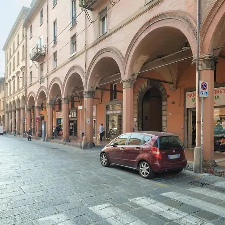 Style And Comfort In The Heart Of The Apartament